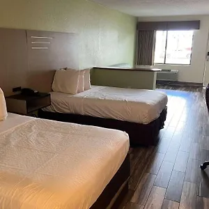Baymont By Wyndham Downtown Hotel